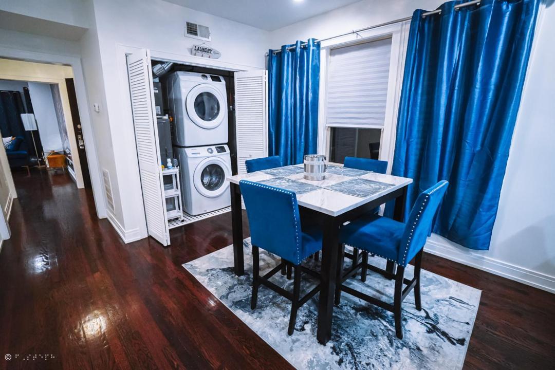 The Blue Golden Luxury Modern 3- Bedroom Apartment In 芝加哥 外观 照片
